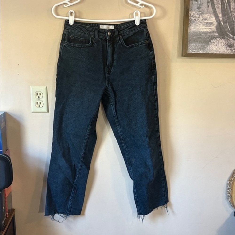 Topshop Charcoal Black Straight Fit Cropped Raw Hem Jean Size 26P